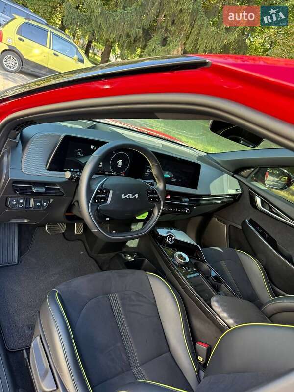 Внедорожник / Кроссовер Kia EV6 2023 в Ровно
