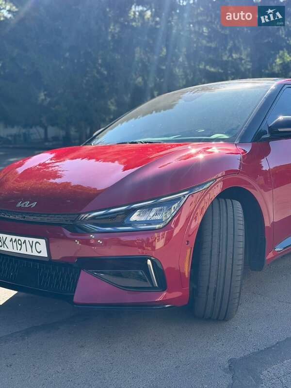 Внедорожник / Кроссовер Kia EV6 2023 в Ровно