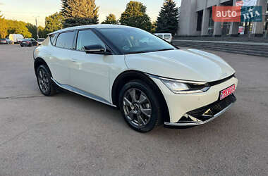 Внедорожник / Кроссовер Kia EV6 2021 в 