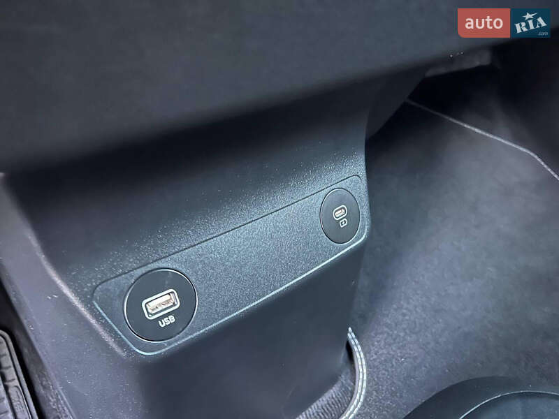 Внедорожник / Кроссовер Kia EV6 2021 в Ровно