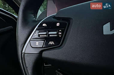 Внедорожник / Кроссовер Kia EV6 2021 в 