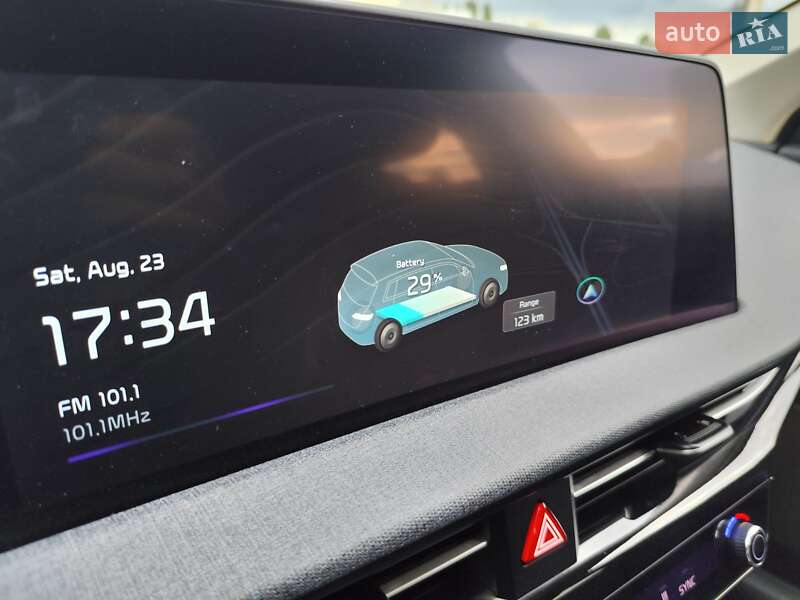 Внедорожник / Кроссовер Kia EV6 2022 в Киеве