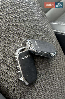 Внедорожник / Кроссовер Kia EV6 2021 в 