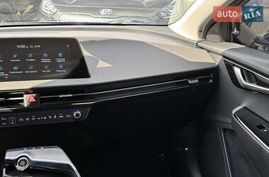 Внедорожник / Кроссовер Kia EV6 2021 в 