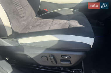 Внедорожник / Кроссовер Kia EV6 2022 в 