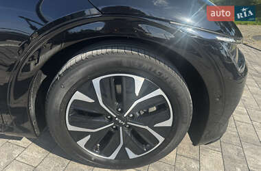 Внедорожник / Кроссовер Kia EV6 2022 в 
