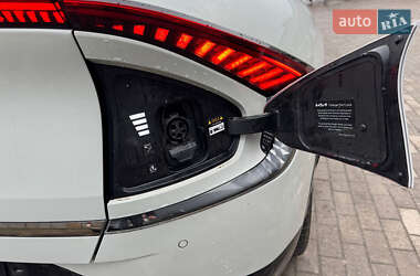 Внедорожник / Кроссовер Kia EV6 2022 в 