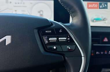 Внедорожник / Кроссовер Kia EV6 2021 в 