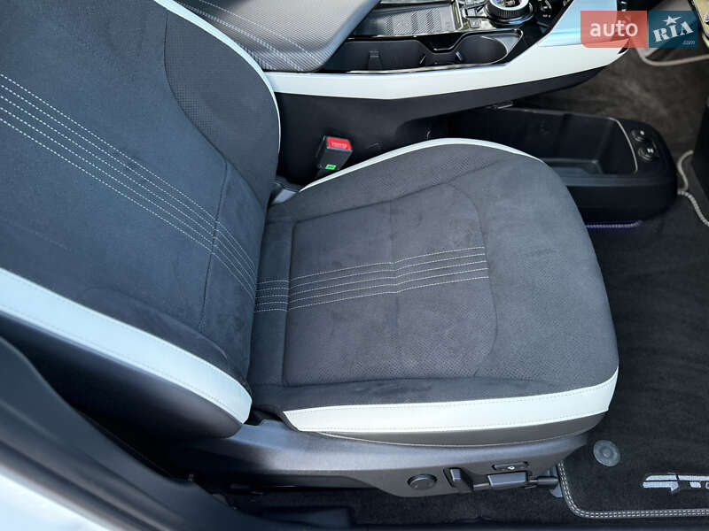 Внедорожник / Кроссовер Kia EV6 2024 в Дрогобыче