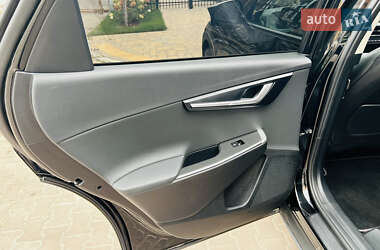 Внедорожник / Кроссовер Kia EV6 2022 в 