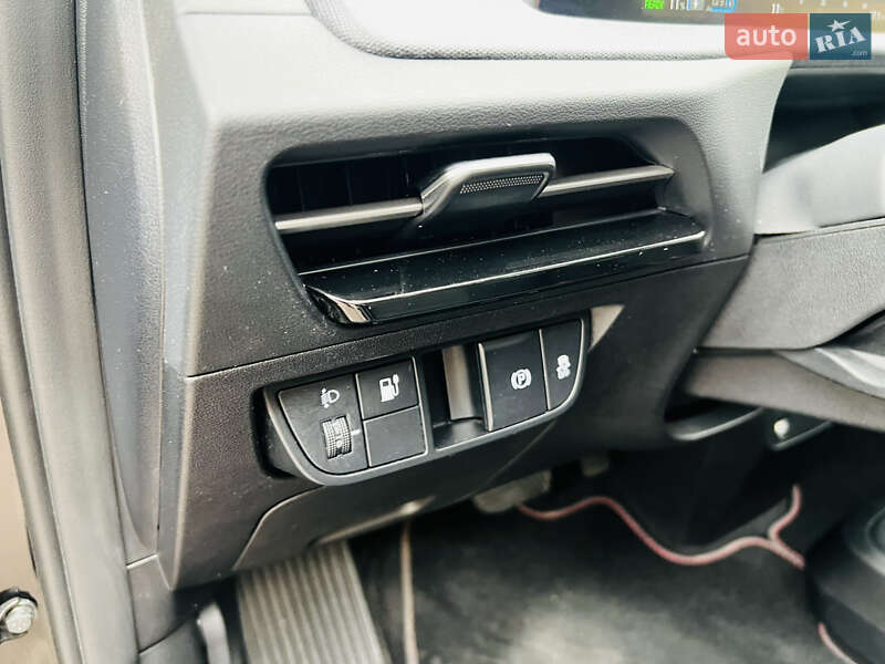 Внедорожник / Кроссовер Kia EV6 2022 в Киеве