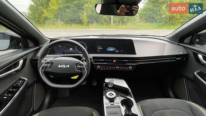 Внедорожник / Кроссовер Kia EV6 2023 в Дрогобыче