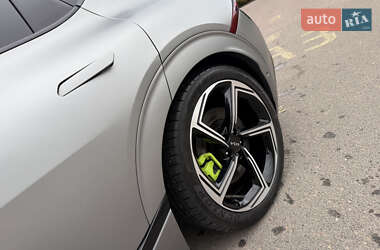 Внедорожник / Кроссовер Kia EV6 2023 в 