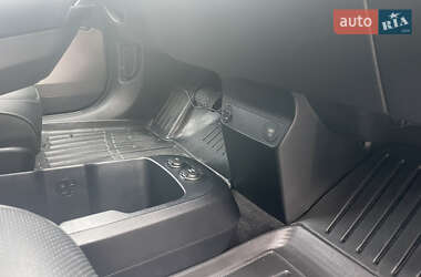 Внедорожник / Кроссовер Kia EV6 2022 в 