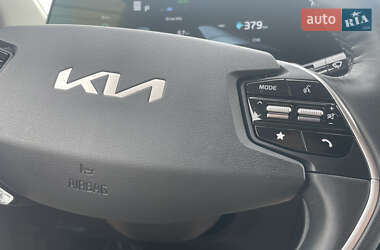 Внедорожник / Кроссовер Kia EV6 2022 в 