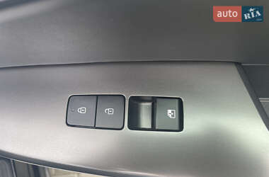Внедорожник / Кроссовер Kia EV6 2022 в 