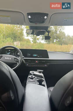 Внедорожник / Кроссовер Kia EV6 2022 в 
