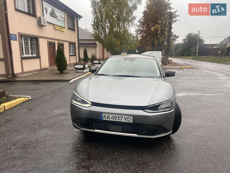 Позашляховик / Кросовер Kia EV6 2022 в Києві фото 9 Позашляховик / Кросовер Kia EV6 2022 в Києві