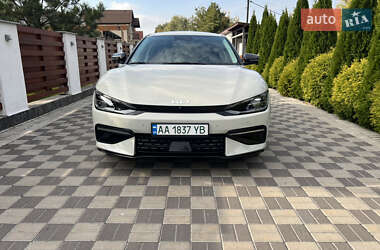 Внедорожник / Кроссовер Kia EV6 2022 в 