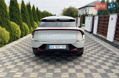 Внедорожник / Кроссовер Kia EV6 2022 в 