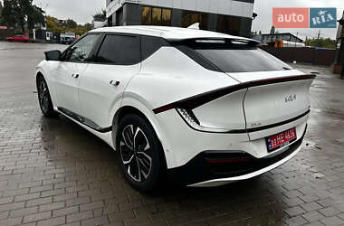 Внедорожник / Кроссовер Kia EV6 2023 в 