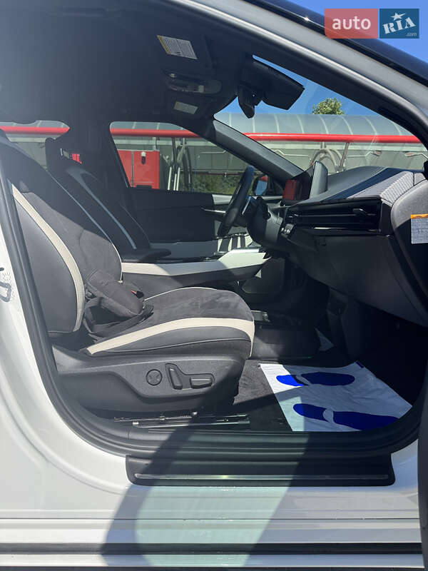 Внедорожник / Кроссовер Kia EV6 2023 в Тернополе фото 39 Внедорожник / Кроссовер Kia EV6 2023 в Тернополе