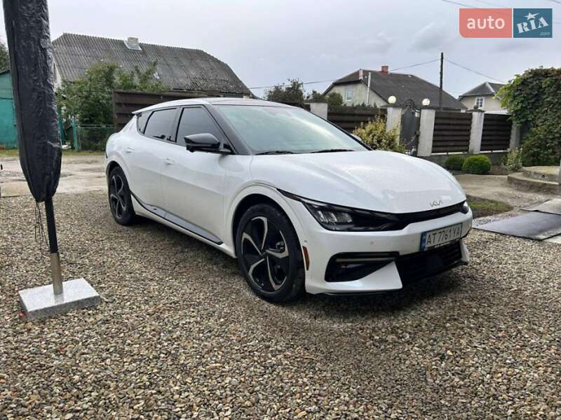 Внедорожник / Кроссовер Kia EV6 2023 в 