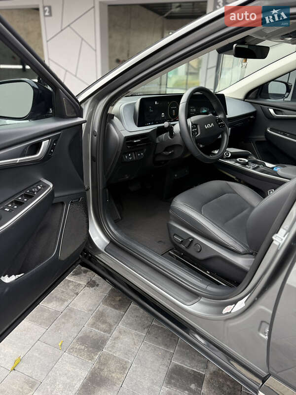 Внедорожник / Кроссовер Kia EV6 2024 в Ровно