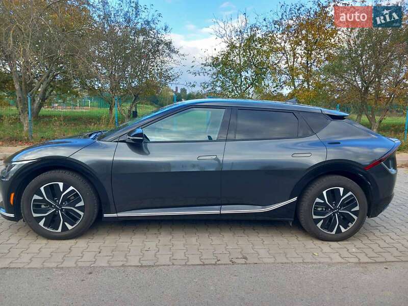 Позашляховик / Кросовер Kia EV6 2022 в Луцьку фото 11 Позашляховик / Кросовер Kia EV6 2022 в Луцьку