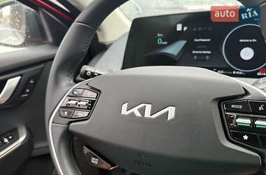 Позашляховик / Кросовер Kia EV6 2023 в 