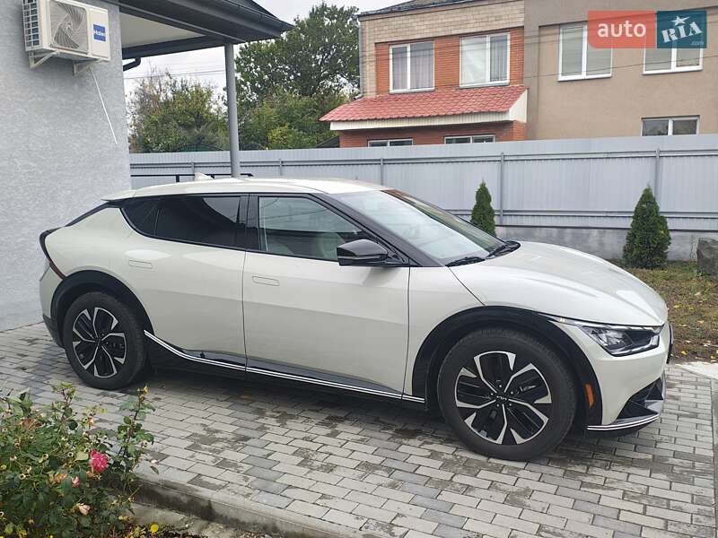 Позашляховик / Кросовер Kia EV6 2023 в Лубнах фото 16 Позашляховик / Кросовер Kia EV6 2023 в Лубнах