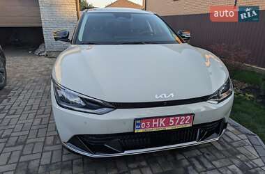 Внедорожник / Кроссовер Kia EV6 2022 в 
