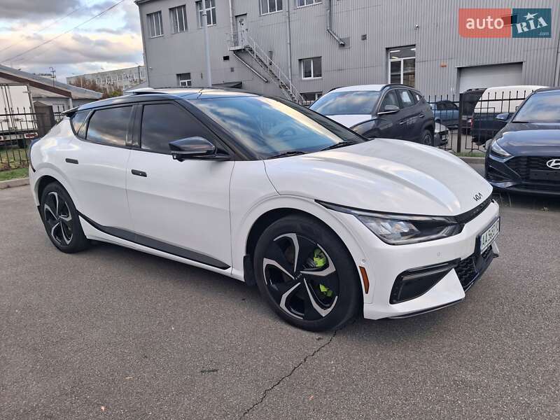 Внедорожник / Кроссовер Kia EV6 2022 в Киеве