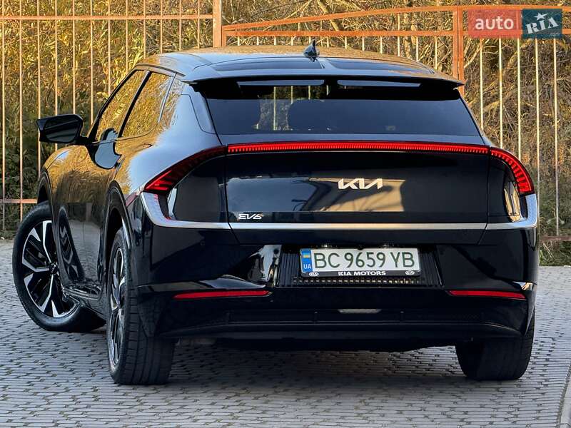 Внедорожник / Кроссовер Kia EV6 2023 в Дрогобыче