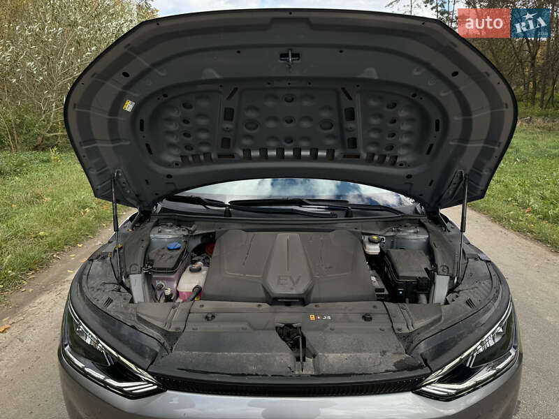 Позашляховик / Кросовер Kia EV6 2021 в Рівному фото 25 Позашляховик / Кросовер Kia EV6 2021 в Рівному