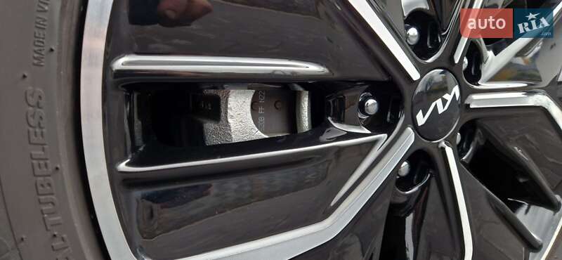 Внедорожник / Кроссовер Kia EV6 2023 в Луцке фото 17 Внедорожник / Кроссовер Kia EV6 2023 в Луцке