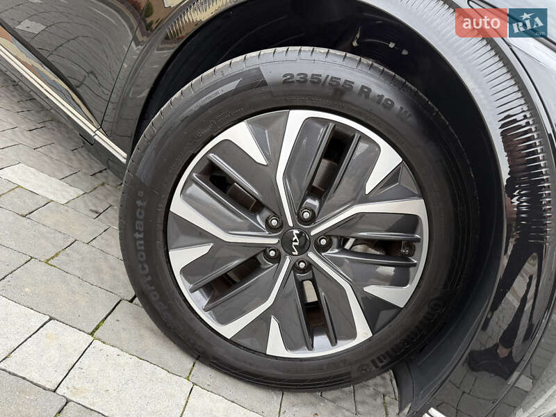 Внедорожник / Кроссовер Kia EV6 2022 в Дрогобыче