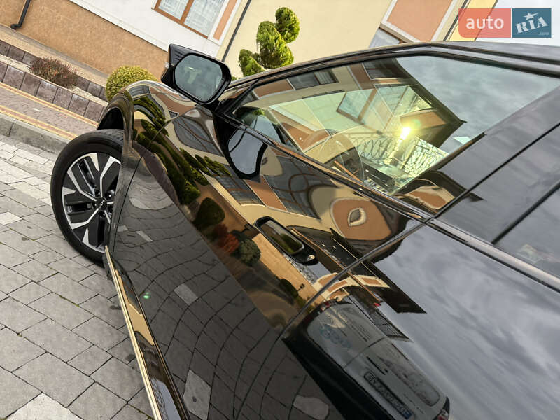Внедорожник / Кроссовер Kia EV6 2022 в Дрогобыче