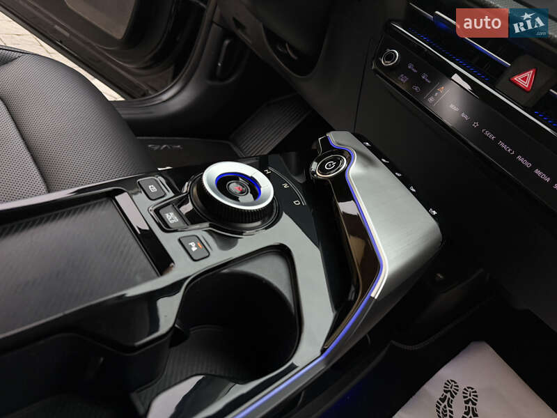 Внедорожник / Кроссовер Kia EV6 2022 в Дрогобыче