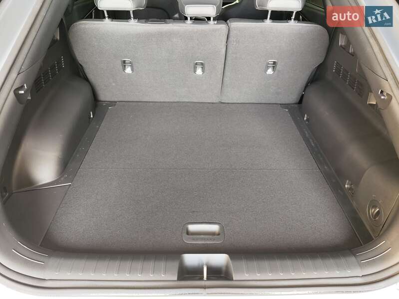 Внедорожник / Кроссовер Kia EV6 2023 в Полтаве фото 14 Внедорожник / Кроссовер Kia EV6 2023 в Полтаве