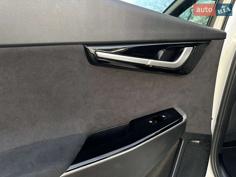 Позашляховик / Кросовер Kia EV6 2023 в Івано-Франківську