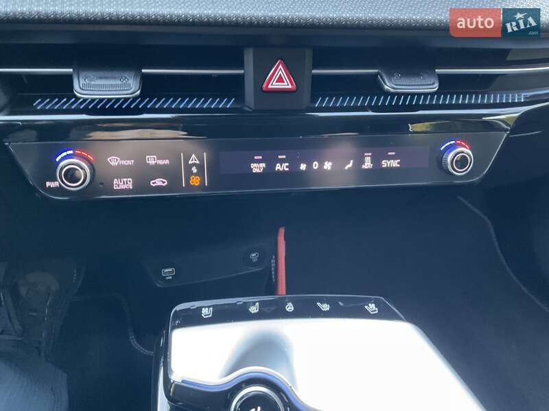 Внедорожник / Кроссовер Kia EV6 2022 в Ровно фото 34 Внедорожник / Кроссовер Kia EV6 2022 в Ровно