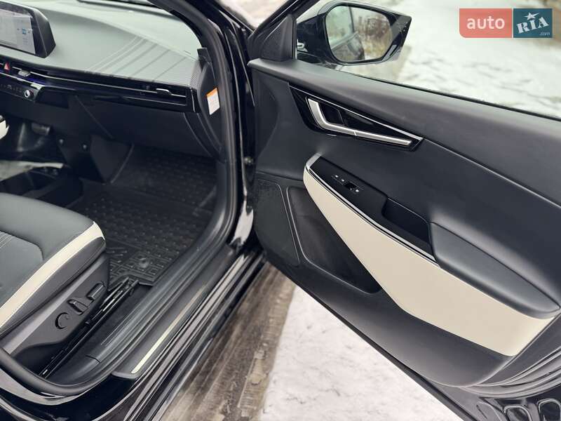 Внедорожник / Кроссовер Kia EV6 2024 в Ровно фото 23 Внедорожник / Кроссовер Kia EV6 2024 в Ровно