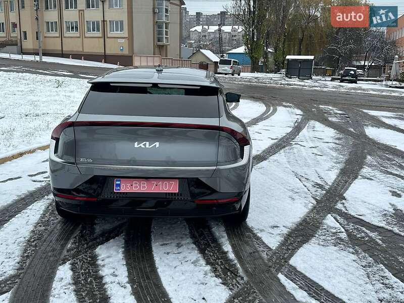 Позашляховик / Кросовер Kia EV6 2024 в Рівному