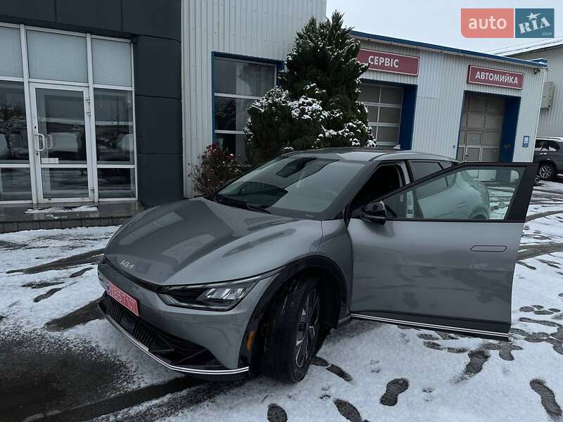 Позашляховик / Кросовер Kia EV6 2024 в Рівному