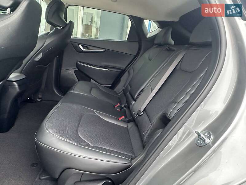 Позашляховик / Кросовер Kia EV6 2024 в Рівному