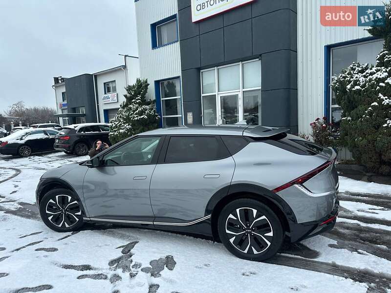 Позашляховик / Кросовер Kia EV6 2024 в Рівному