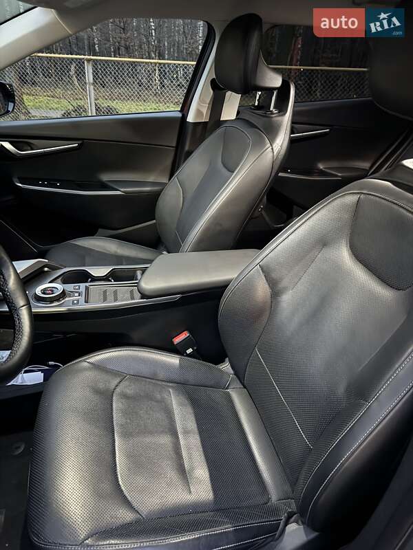 Внедорожник / Кроссовер Kia EV6 2023 в Тернополе фото 13 Внедорожник / Кроссовер Kia EV6 2023 в Тернополе