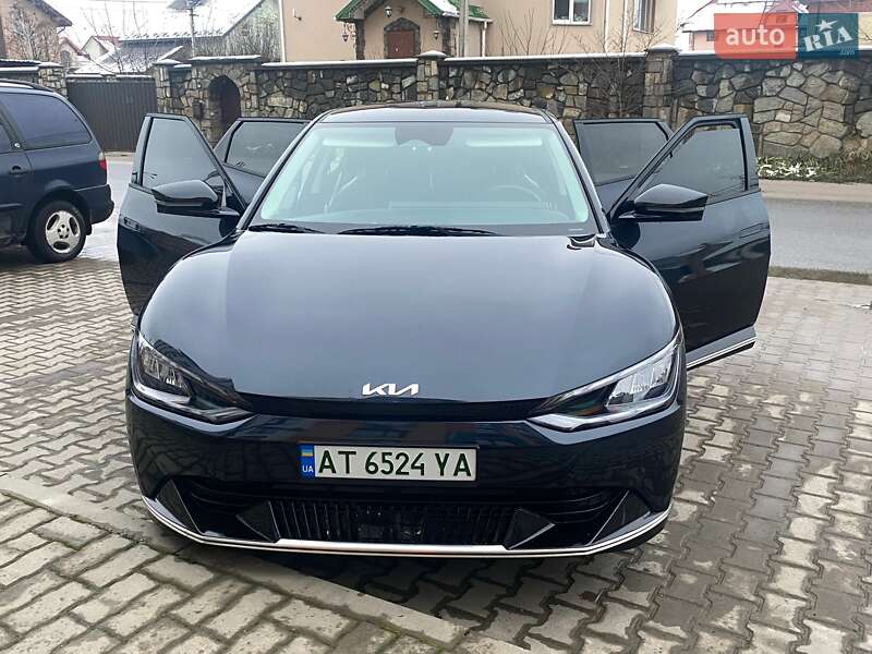 Внедорожник / Кроссовер Kia EV6 2023 в Ивано-Франковске фото 3 Внедорожник / Кроссовер Kia EV6 2023 в Ивано-Франковске