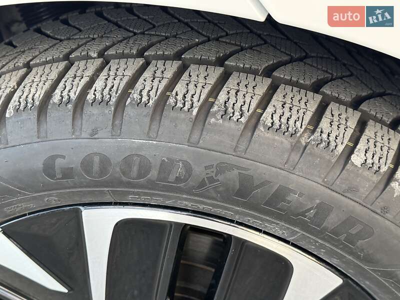 Позашляховик / Кросовер Kia EV6 2021 в Дніпрі фото 9 Позашляховик / Кросовер Kia EV6 2021 в Дніпрі